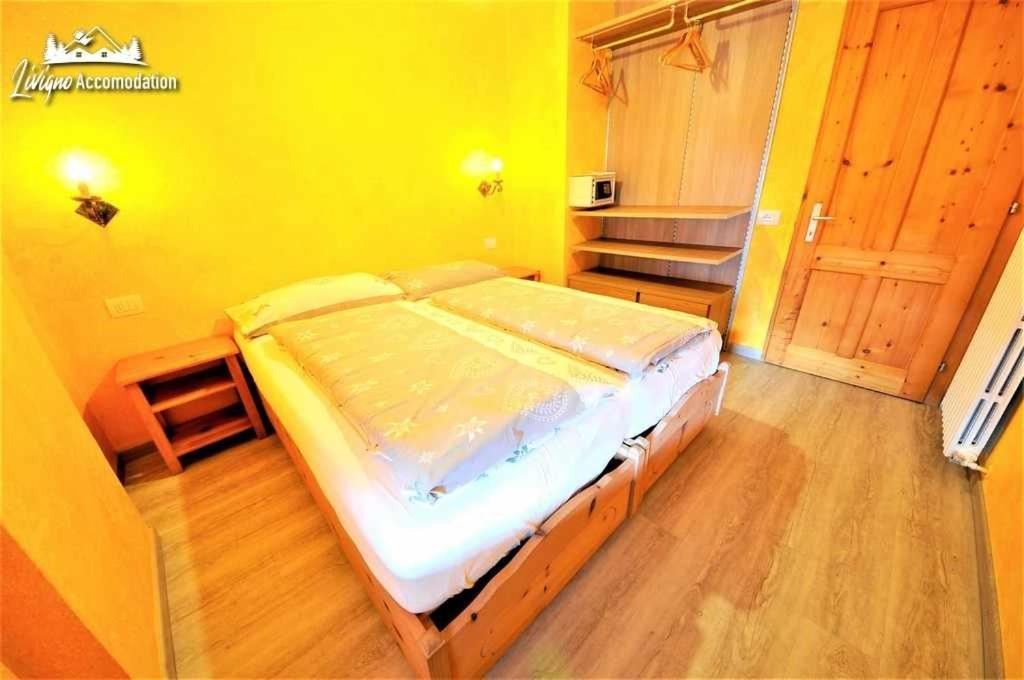 Residence Casa Longa By Livigno Accomodation ภายนอก รูปภาพ