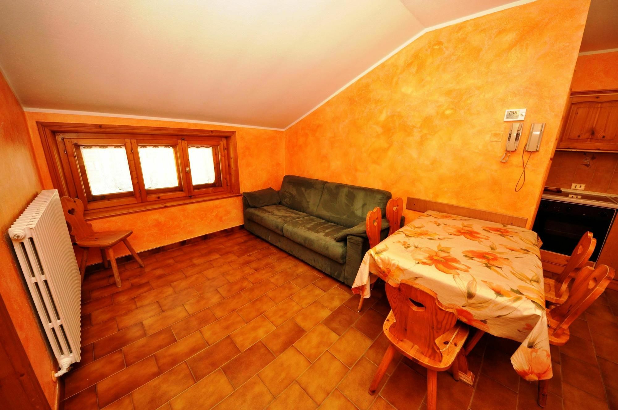 Residence Casa Longa By Livigno Accomodation ภายนอก รูปภาพ