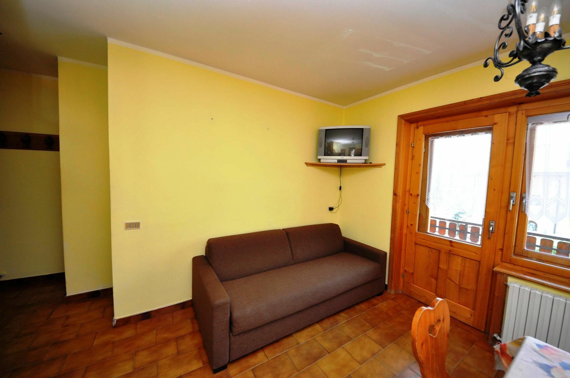 Residence Casa Longa By Livigno Accomodation ภายนอก รูปภาพ