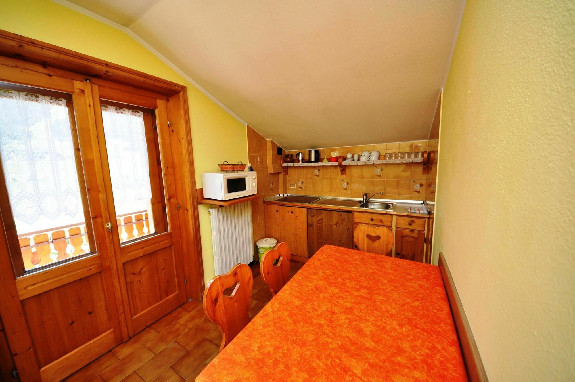 Residence Casa Longa By Livigno Accomodation ภายนอก รูปภาพ
